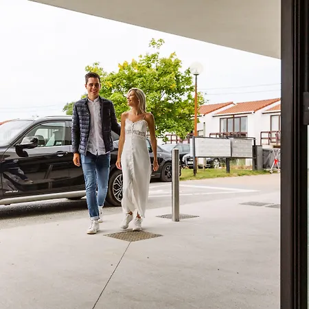 C-hotels Zeegalm ホテル 3*