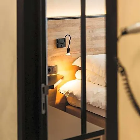 C-hotels Zeegalm 3* ミデルケルケ