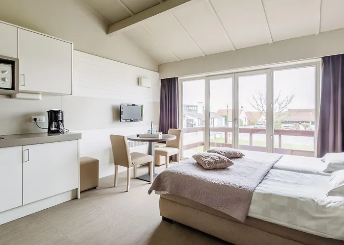 Otel C-hotels Zeegalm 3*